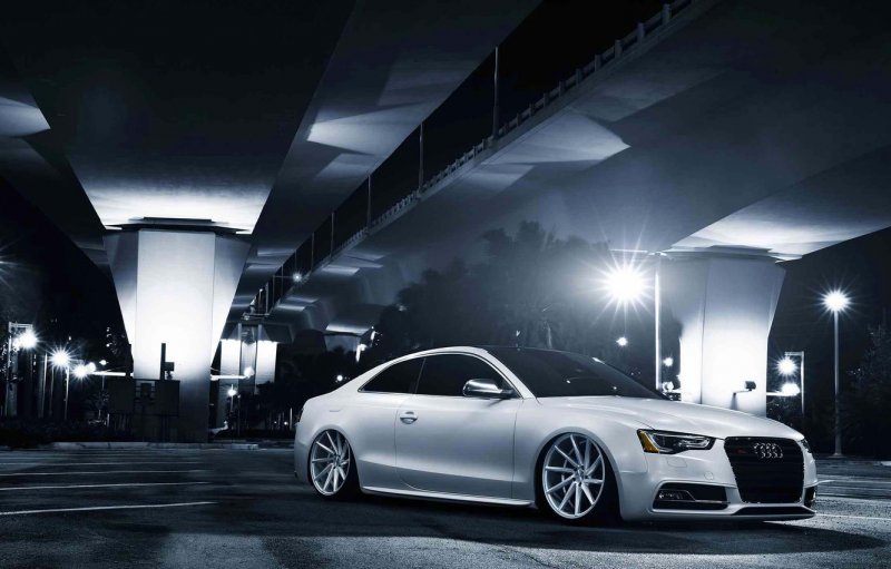 Audi r8 logo