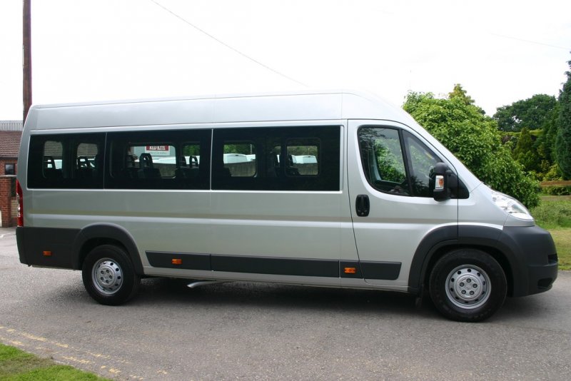 Peugeot Boxer l4 пассажирский