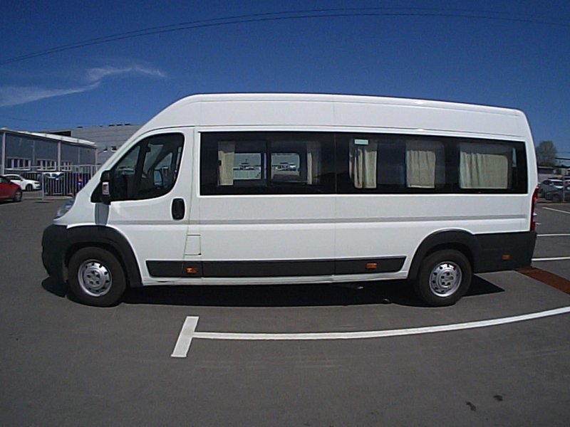 Peugeot Boxer Bus