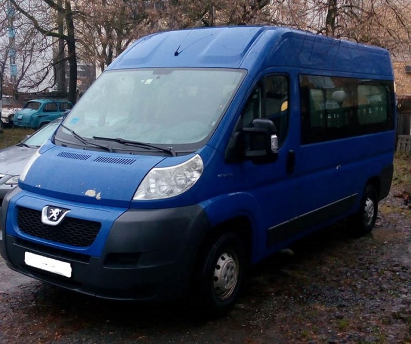 Peugeot Boxer 9 мест