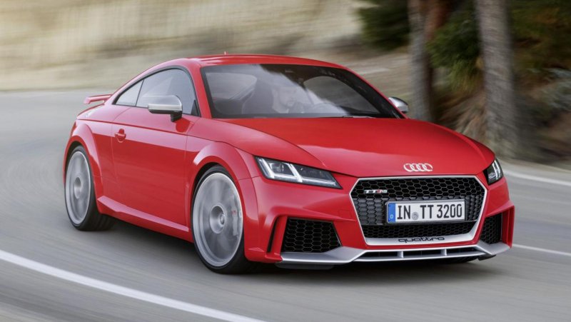 Спорткар Audi TT
