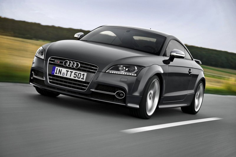 Audi TTS 200