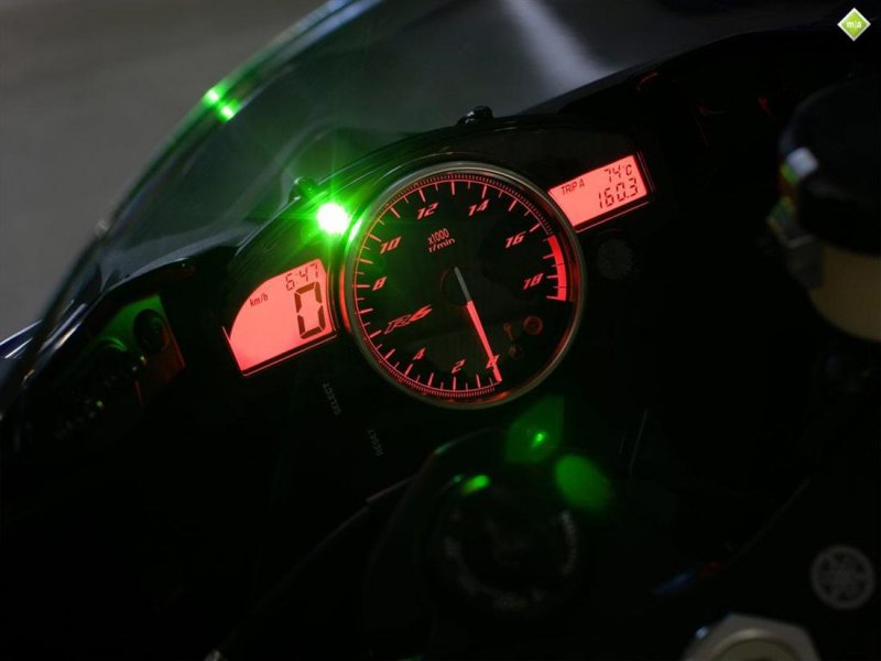 Yamaha r6 приборная руль