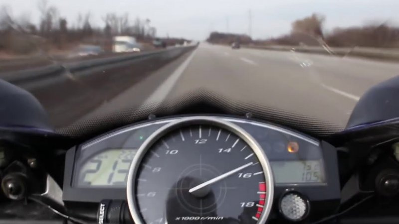 Ямаха р1 299 км ч