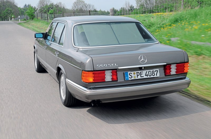 Мерседес дипломат w126