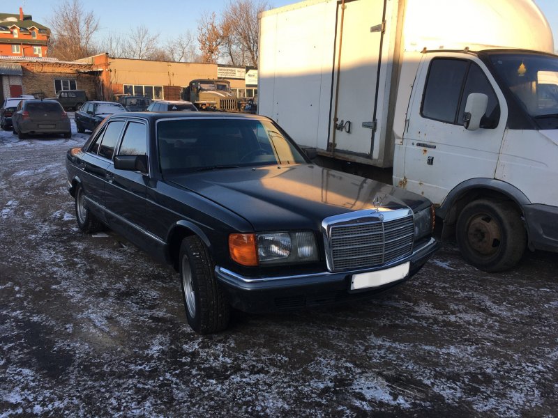 Mercedes дипломат w126