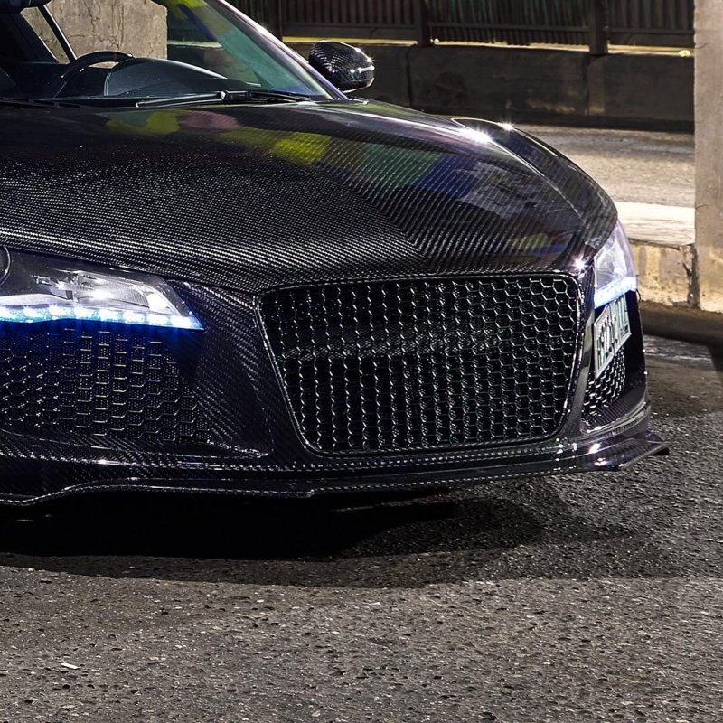 Карбоновые диски на Audi r8