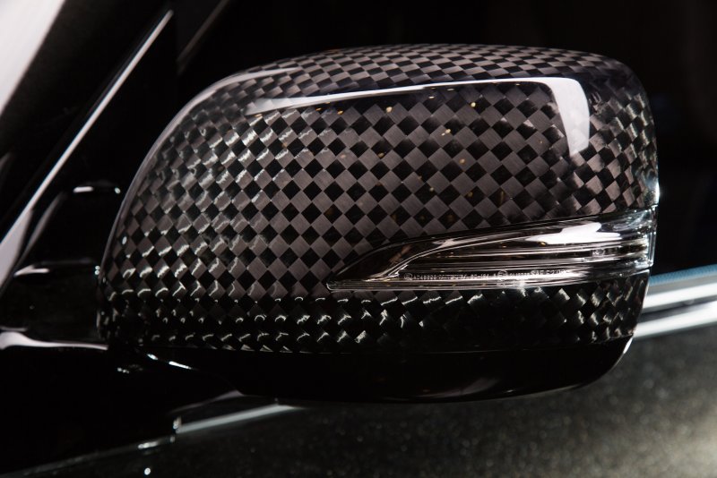 Lexus LX Carbon Fiber