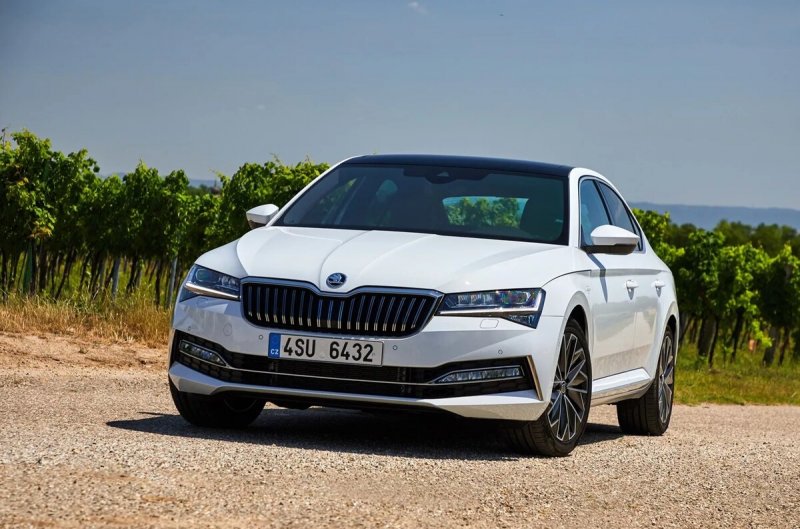 Octavia a8 Ambition Plus