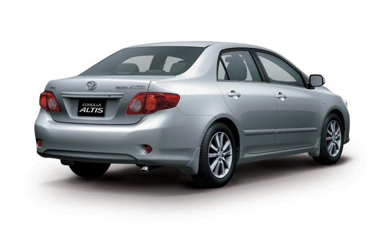 Toyota Королла хэтчбек 2010