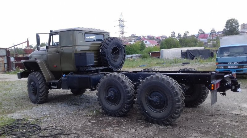 Урал со спальным местом