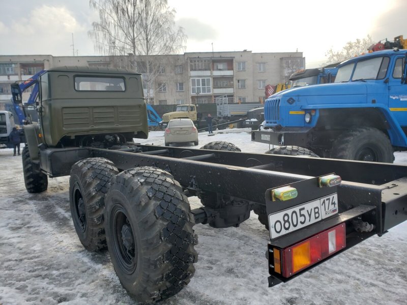 Урал 4320 вакуумная машина