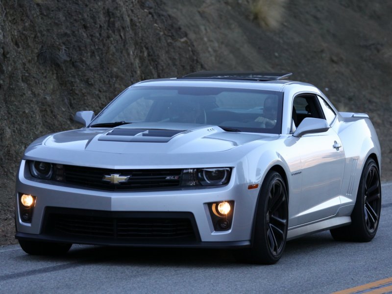 Chevrolet Camaro zl1 2015