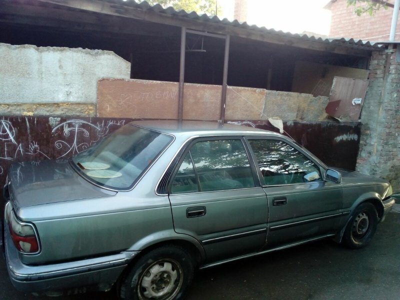 Toyota Corolla SF 1990 хэтчбек