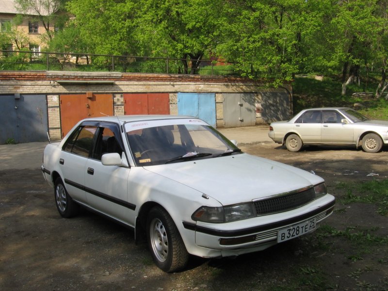 Toyota Corolla 1990