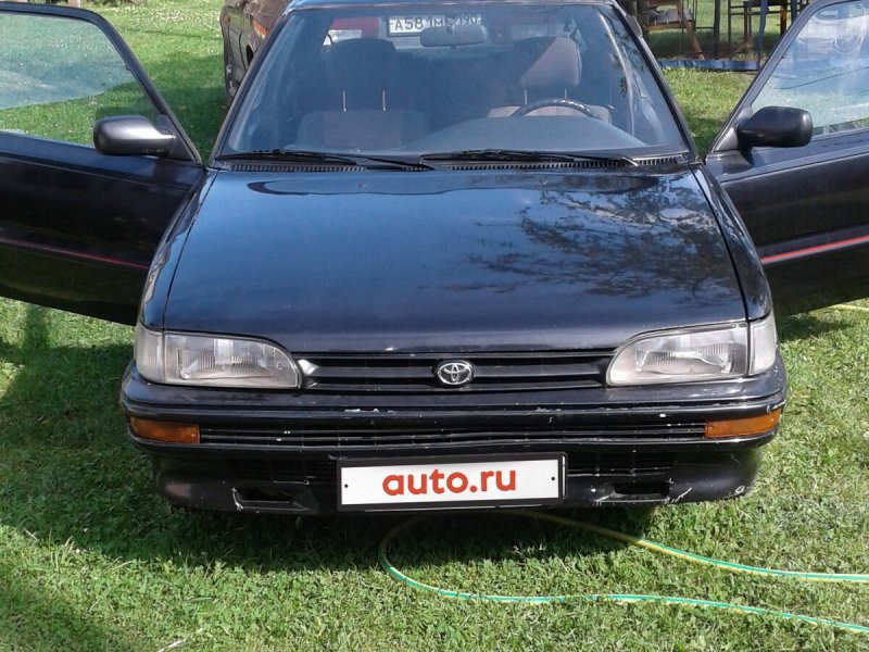 Toyota 1990