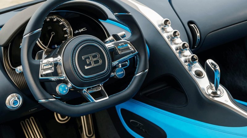Bugatti Chiron Interior