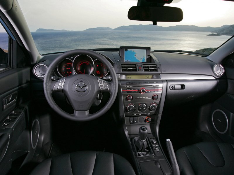 Mazda 3 2008 седан салон