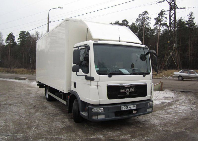 Mercedes Atego 818
