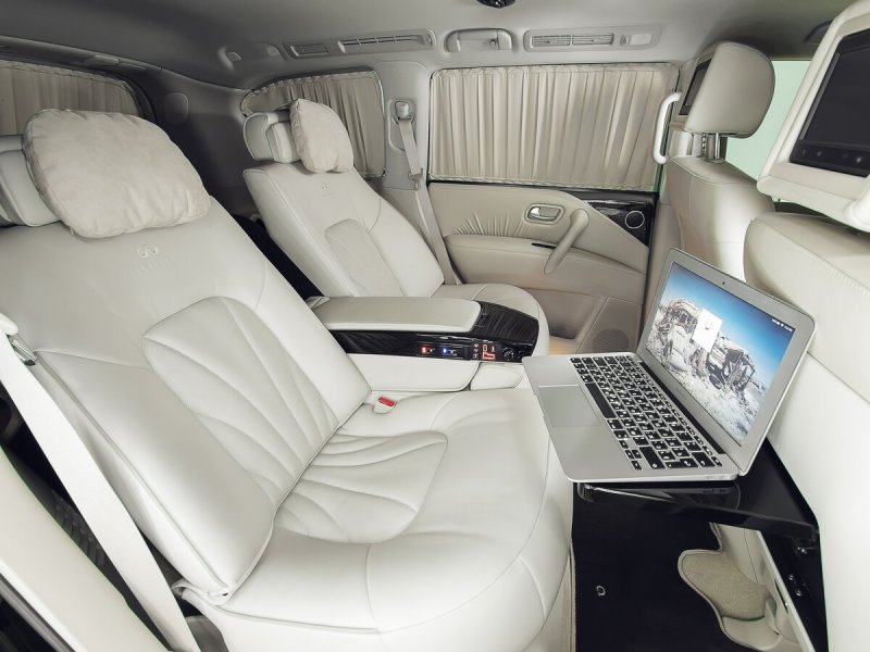 Инфинити qx80 салон