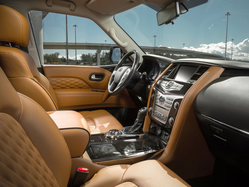 Новый Инфинити qx80 салон