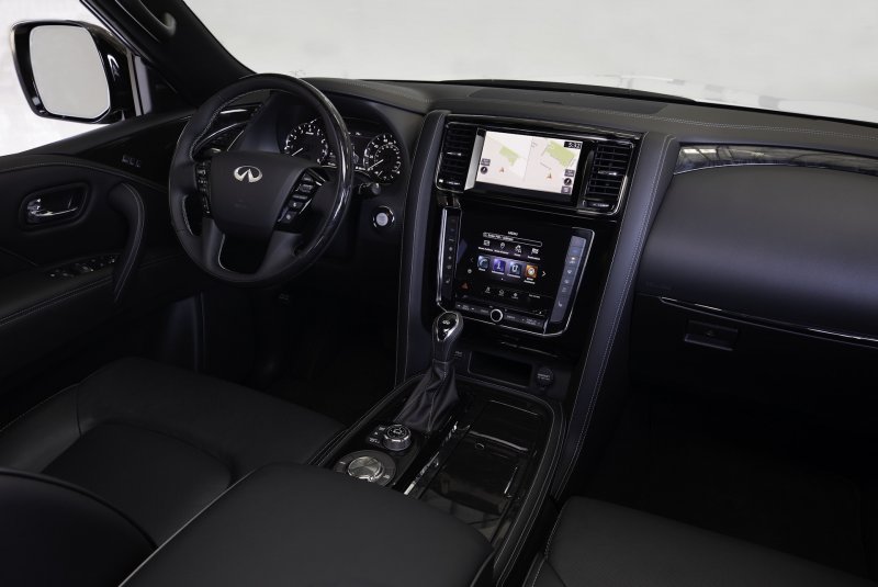Инфинити qx80 2020 салон