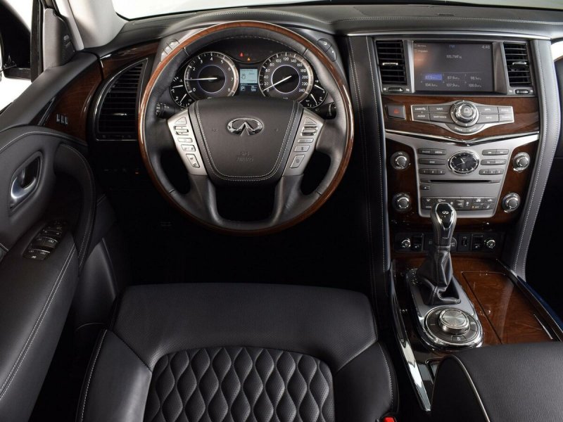Инфинити qx80 салон