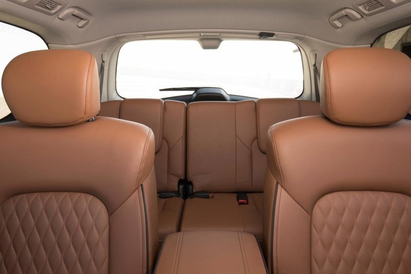 Новый Инфинити qx80 салон