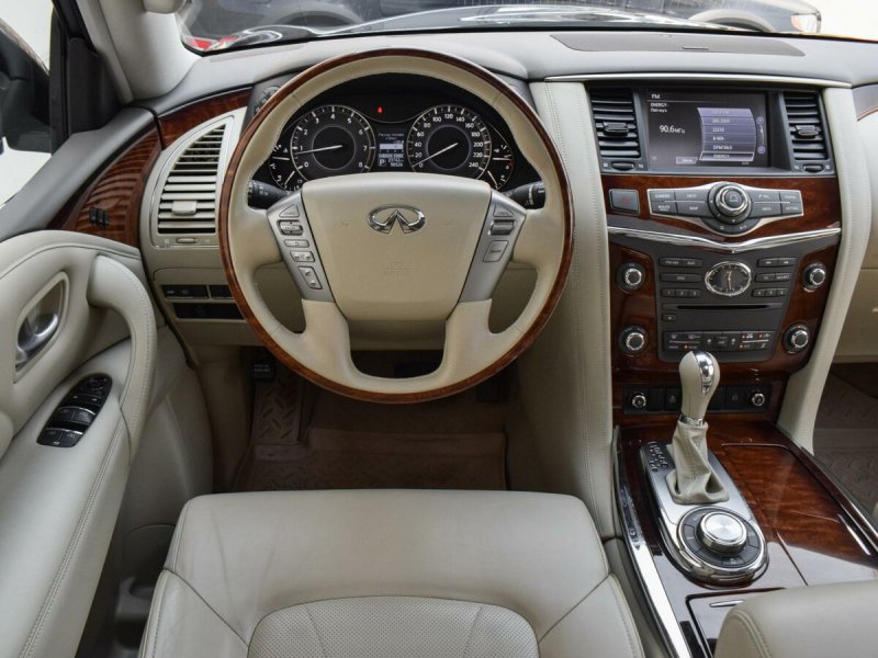 Infiniti qx80 2015