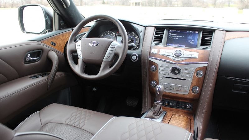 Инфинити qx80 2016 салон