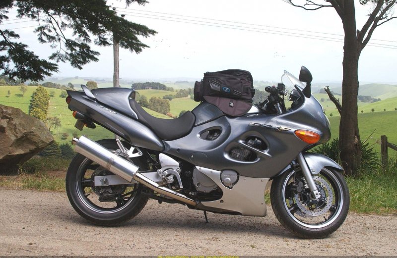 Suzuki Katana 750