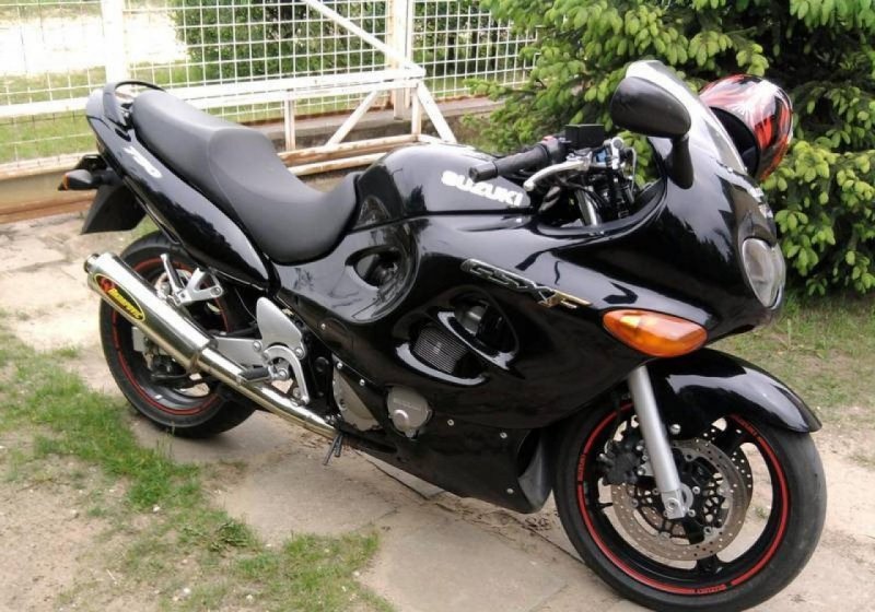 Suzuki Katana 750