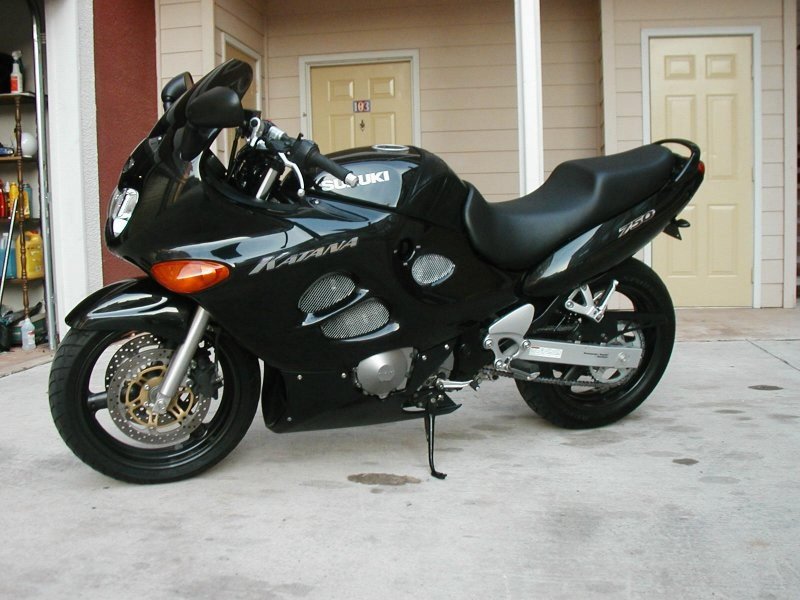 Suzuki Katana 2001