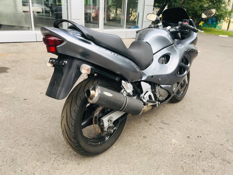 Suzuki gsx750f Katana