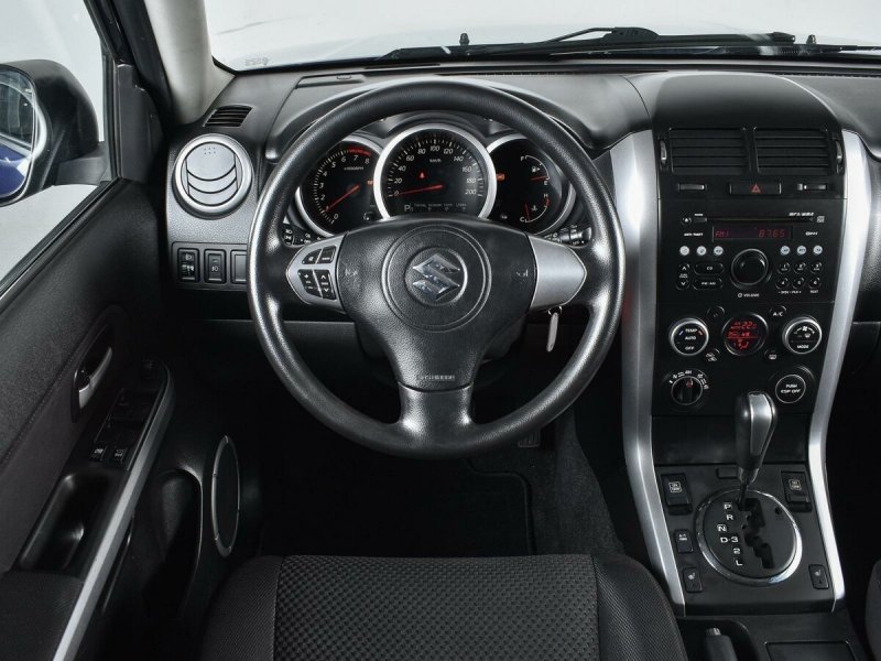 Suzuki Grand Vitara II Рестайлинг