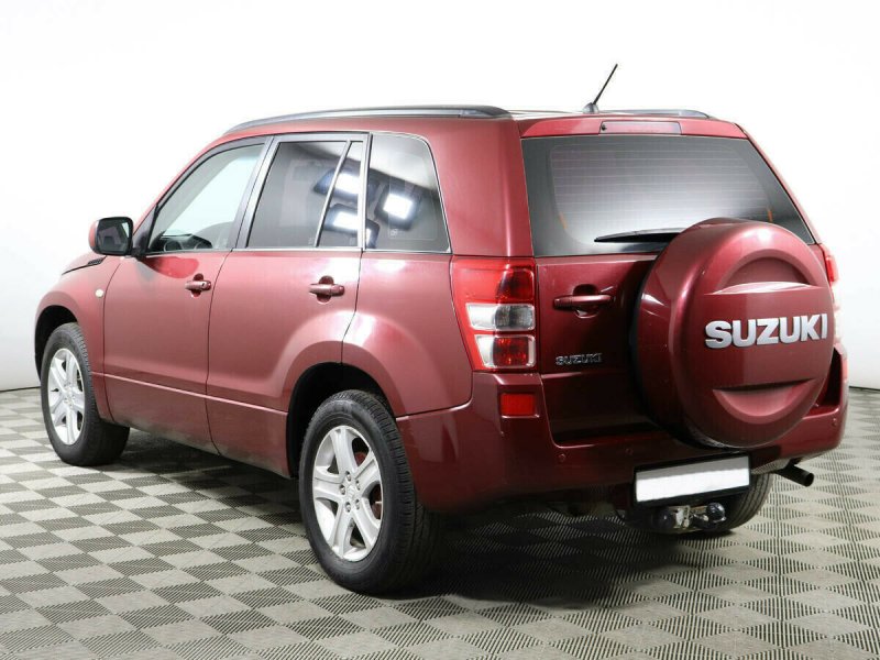 Suzuki Grand Vitara 2.0i ft/gt.