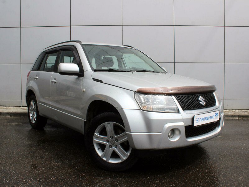 Suzuki Grand Vitara 2