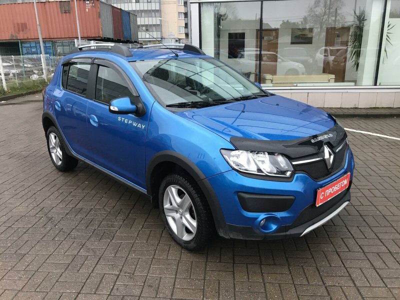 Renault Sandero Stepway голубой