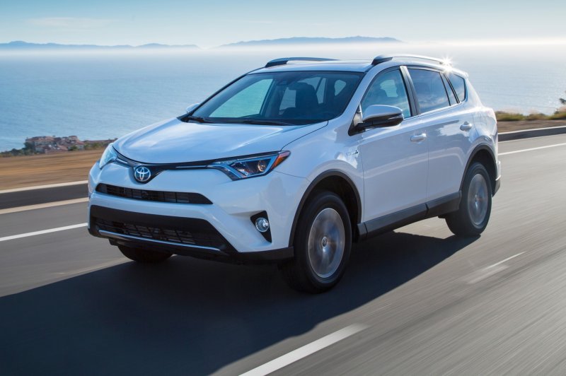 Toyota rav4 4 поколение