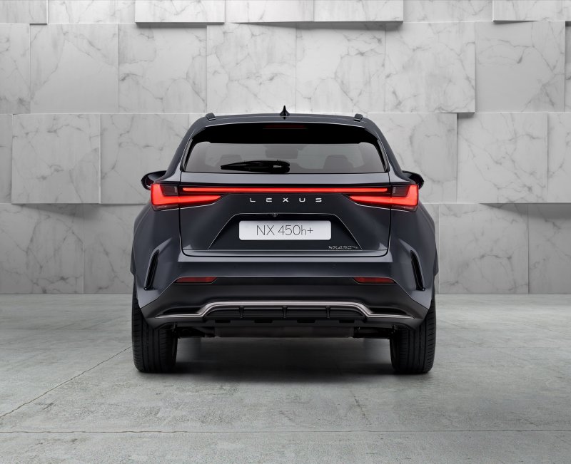 Новый Lexus NX 2021