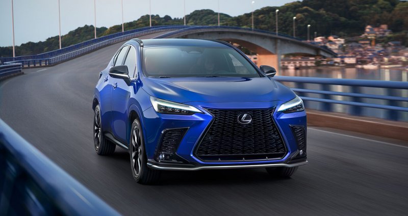 Lexus NX 2021