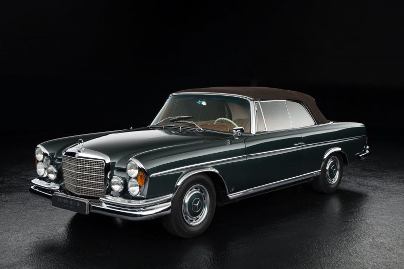 Mercedes-Benz t1