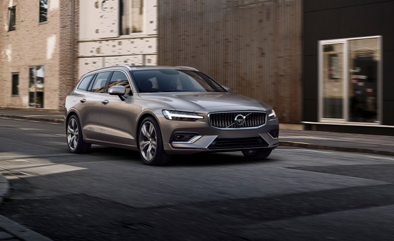 Вольво универсал 2020 v60