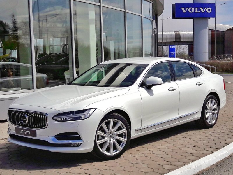 Volvo седан s90