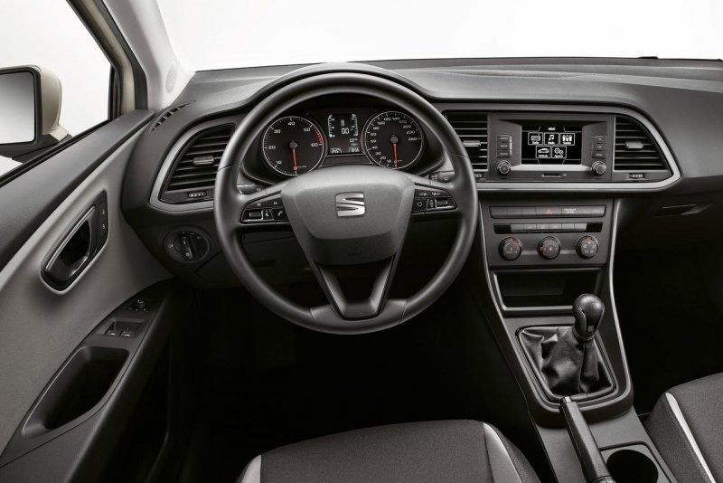 Seat Ibiza салон