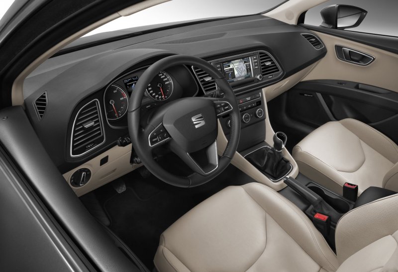 Seat Leon 2014 салон