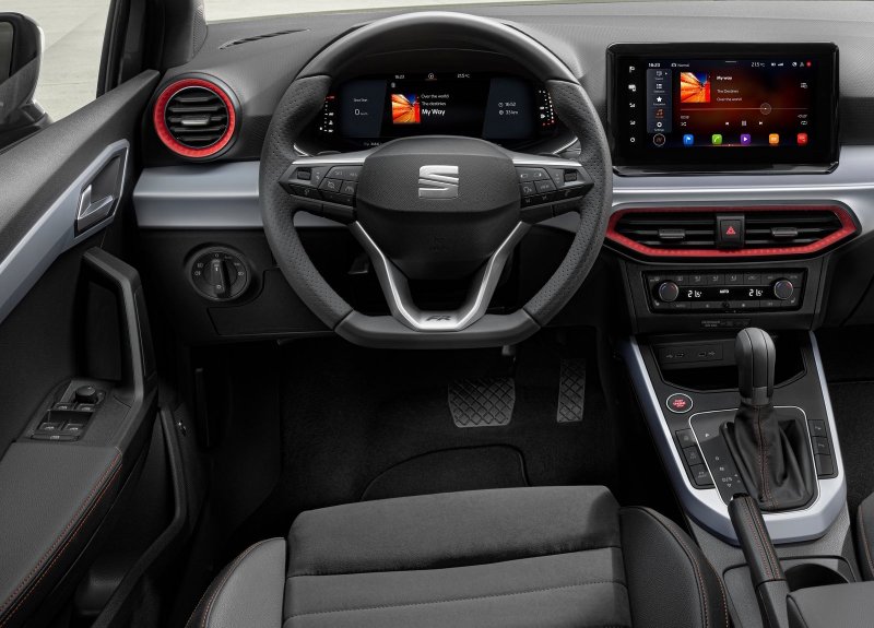 Seat Leon 3 салон
