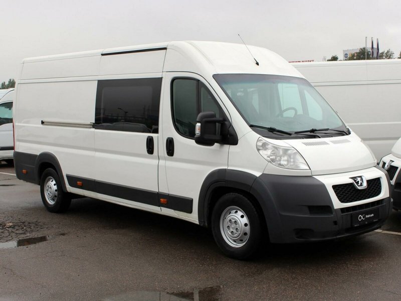 Peugeot Boxer 2013 цельнометаллическая