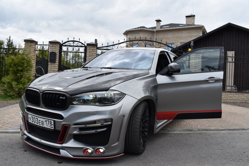 BMW x6 Grey