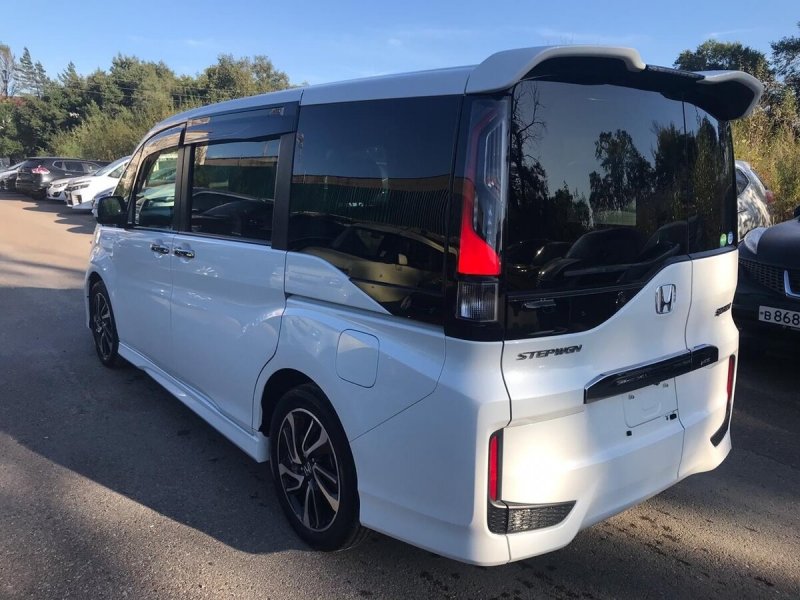 Honda Stepwgn spada